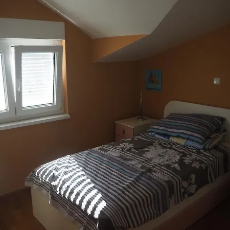 Vedro Apartament